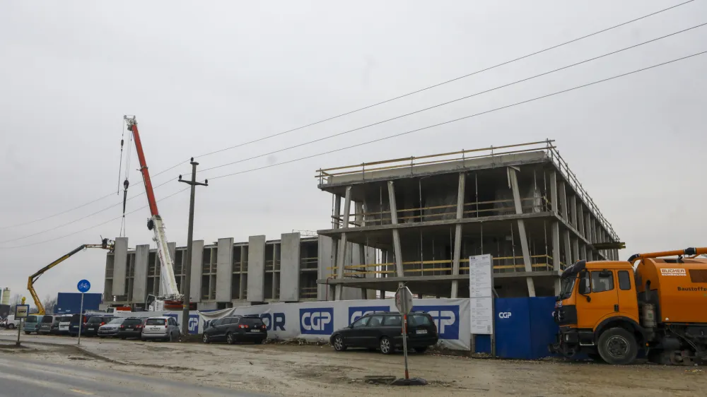 - 17.01.2024 - moški zapor Dobrunje - Zavod za prestajanje kazni zapora Ljubljana - gradnja novega zaporskega kompleksa ob Litijski cesti, vzhodno od ljubljanske obvoznice //FOTO: Luka Cjuha