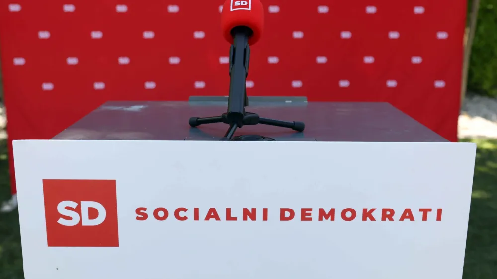 - 19.05.2022 – Socialni demokrati SD - simbolična fotografija<br><br>//FOTO: Tomaž Skale<br>