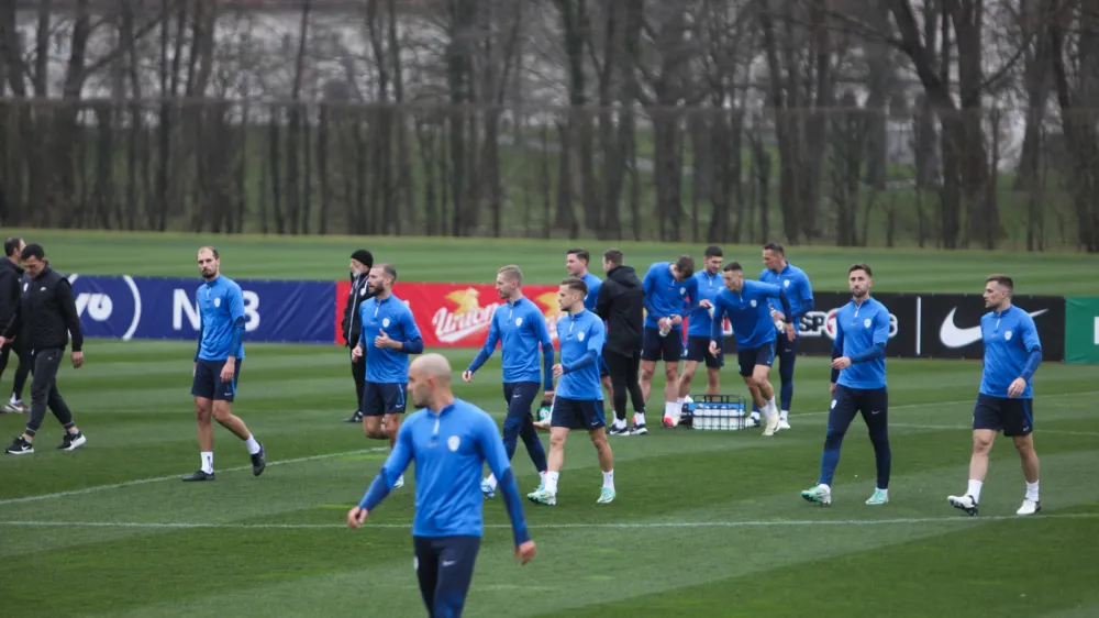 - 18.03.2024. Trening Slovenske nogometne reprezentance pred prijateljsko tekmo Portugalsko ob pripravah na Evropsko prvenstvo v Nemčiji 2024. Foto: Bojan Velikonja