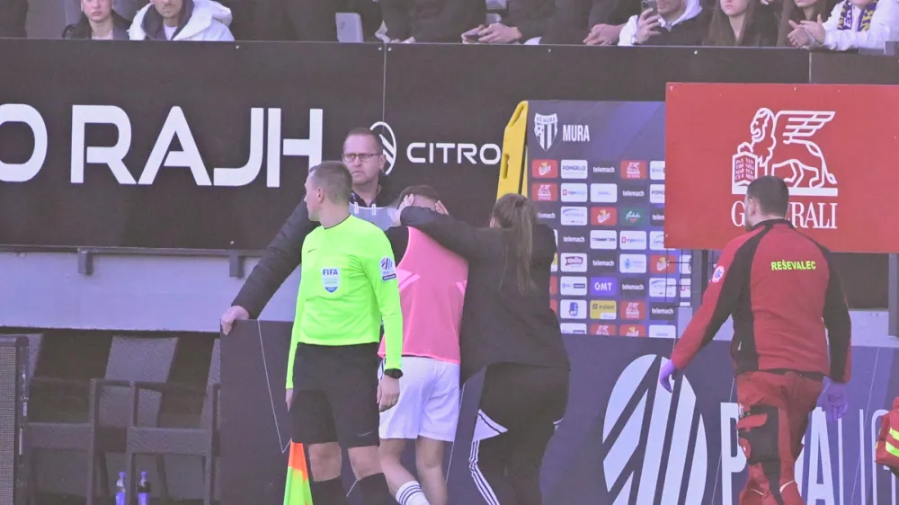 Murska Sobota - nogomet - NŠ Mura in NK Maribor - Viole - incident