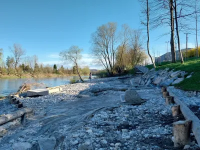 Plaže ob Savi ne bodo betonirali in s tem zaščitili pred deročo vodo. 