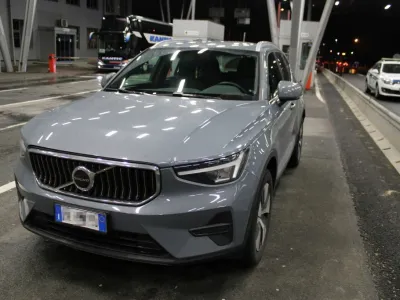 Ukradeni Volvo na Obrežju.