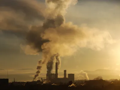 18.02.2024 - Termoelektrarna Toplarna Ljubljana Moste, TE-TOL - Dim - kvaliteta zraka - izpusti CO2 //FOTO: Luka Cjuha