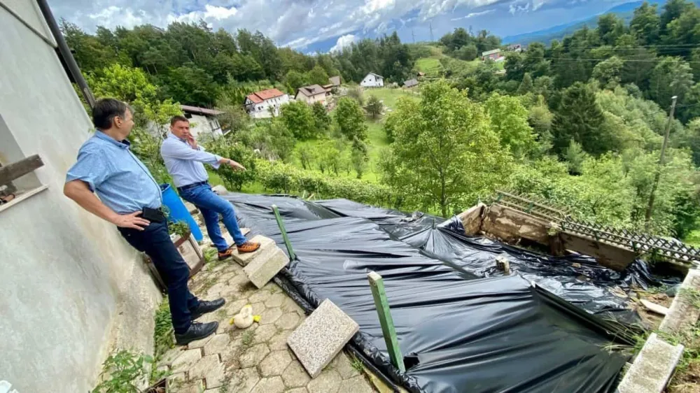 V lanskih ujmah se je v Velenju sprožilo okoli 200 plazov, zdaj so začeli sanacijo dveh večjih v Črnovi in Zgornjem Šaleku. 