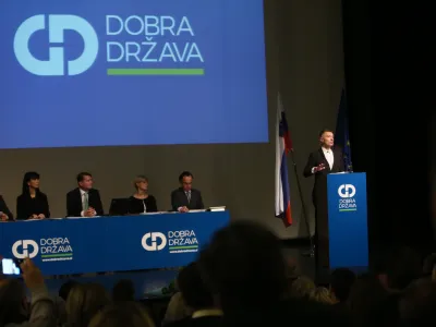 ﻿18.11.2017 - ustanovni kongres politične stranke Dobra država         Foto Luka Cjuha.