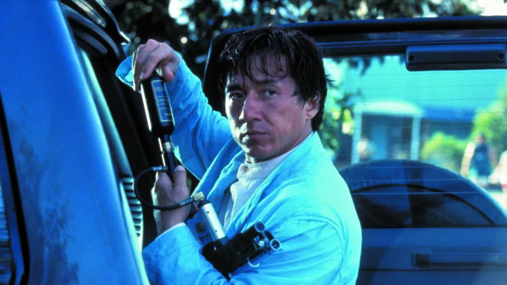 Jackie Chan Prvi udarec