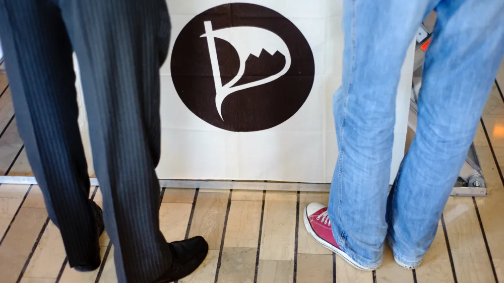 Ustanovni kongres nove politične stranke - Piratska stranka<br><br><br><br>//FOTO: Tomaž Zajelšnik