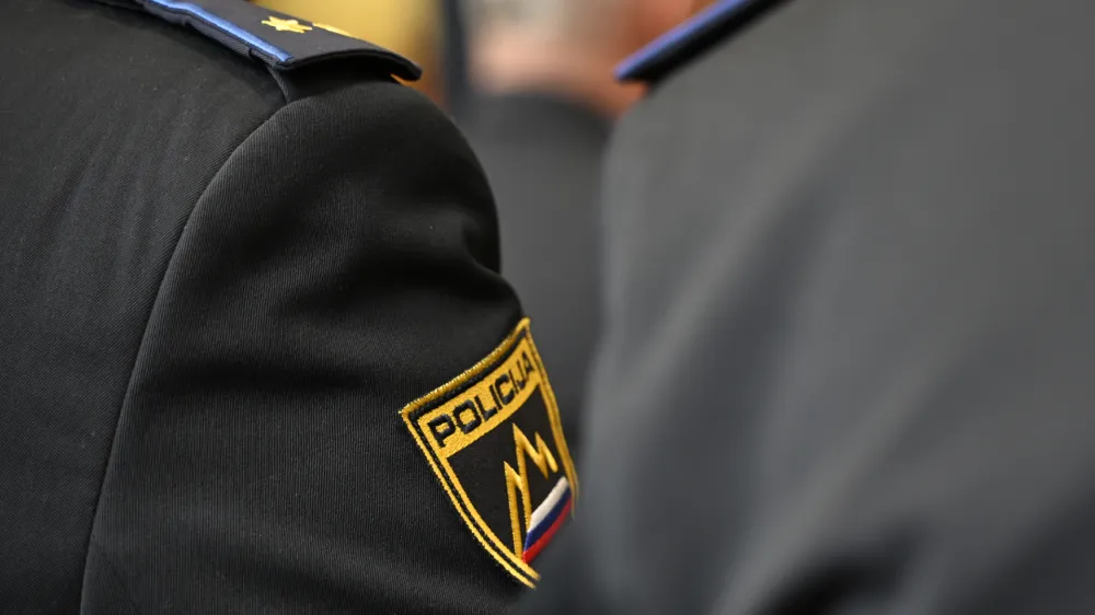 Policija, simbolična fotografija.- 3.04.2024 – Podelitev medalj policije za hrabrost in požrtvovalnost. Policijska akademija, Tacen. //FOTO: Nik Erik Neubauer