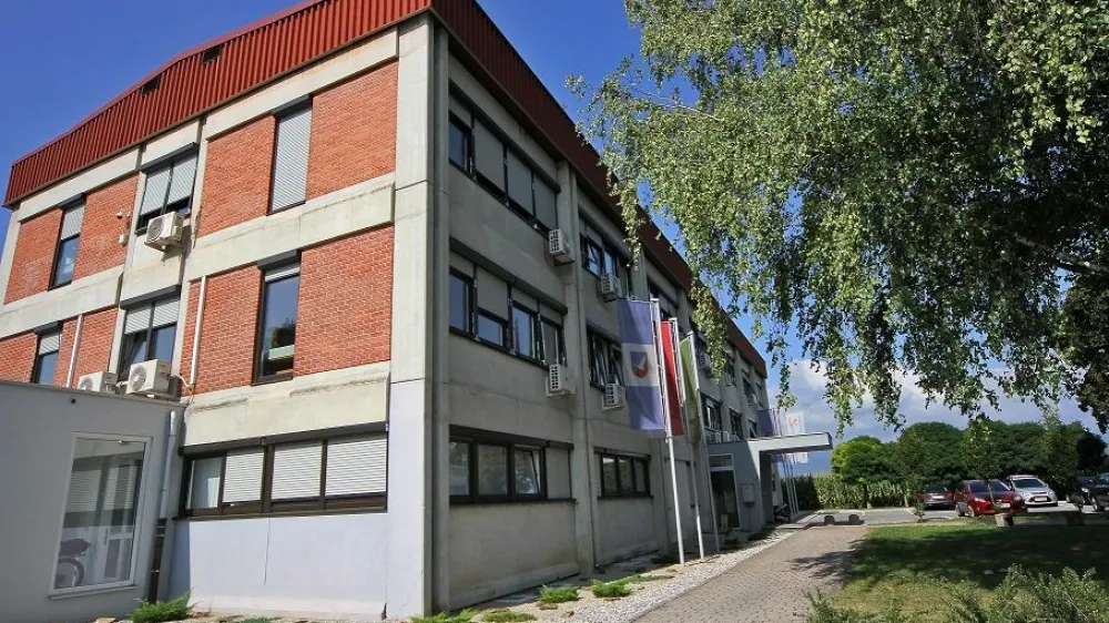 V ljudski iniciativi so prepričani, da v Komunalnem podjetju Velenje (na fotografiji) še vedno nočejo povedati, kako so izračunali cene daljinskega ogrevanja v Šaleški dolini. 