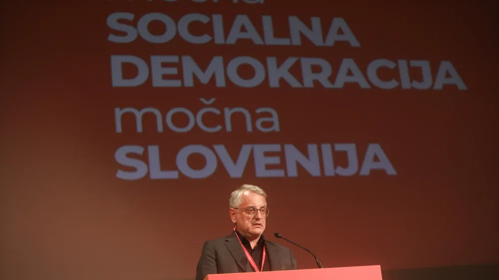 - Matjaž Han, minister za gospodarstvo, turizem in &scaron;port, novi predsednik SD,- 13.04.2024. Volilni kongres stranke SD, na katerem so delegati odločali o novem vodstvu in nadaljni poti socialne demokracije v Sloveniji.//FOTO: Bojan Velikonja