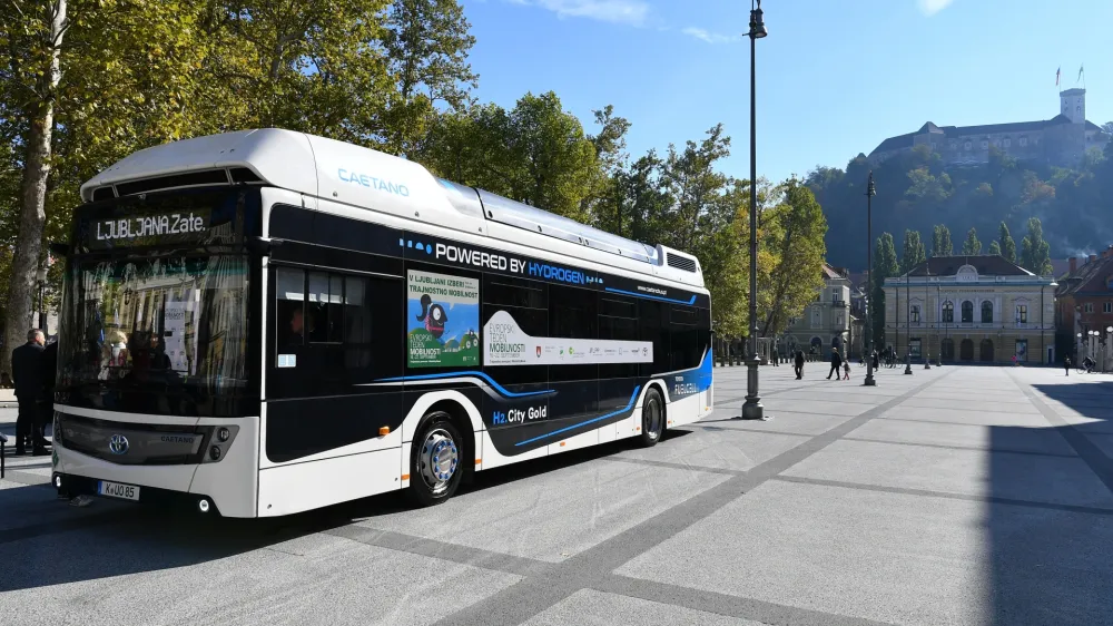 Pred nakupom avtobusov na vodik je ljubljanska občina testirala tovrstne tipe vozil. 