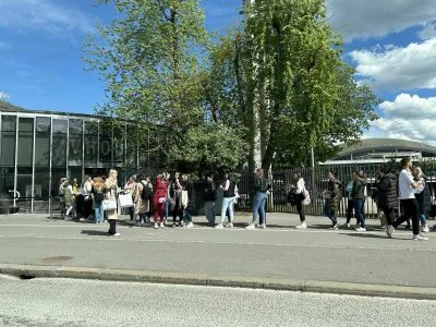Posebna ponudba in poseben prizor na Gospodarskem razstavišču.