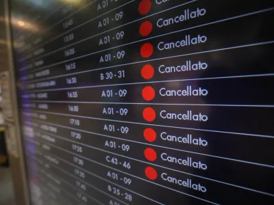 15 July 2023, Italy, Bologna: A monitor with the canceled flights at Marconi airport during a nationwide strike of airports ground staff, and check-in services. Photo: Guido Calamosca/LaPresse via ZUMA Press/dpa