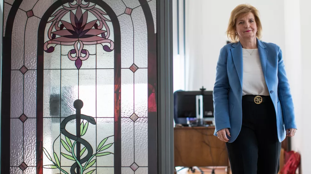 - 21.03.2023 - Prof. dr. Bojana Beović, infektologinja in političarka - predsednica Zdravniške zbornice Slovenije od 18. februarja 2021. //FOTO: Bojan VelikonjaOPOMBA: DNEVNIKOV OBJEKTIV - INTERVJU 2023