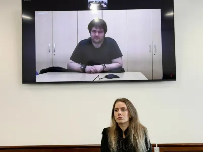 Julija Adlešič danes na sodišču.