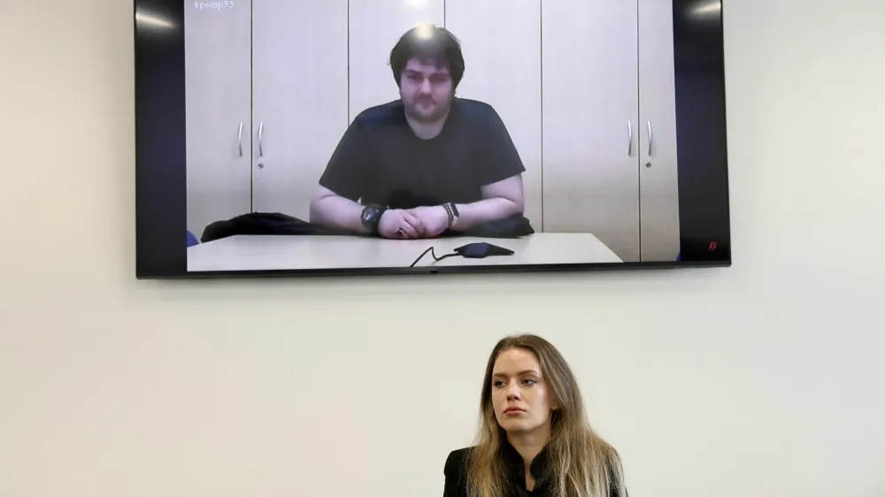 Julija Adlešič danes na sodišču.