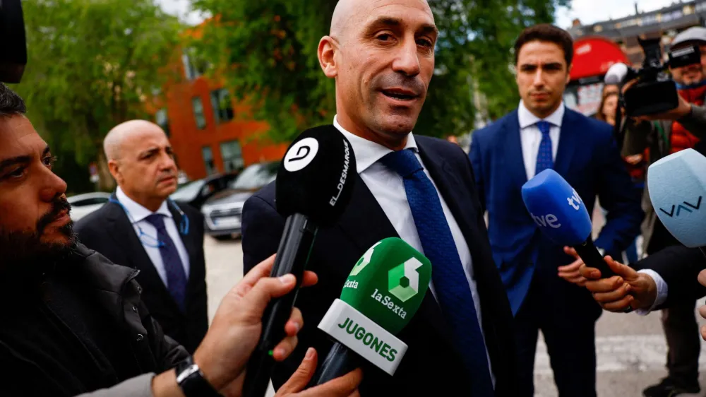 FILE PHOTO: Former president of the Royal Spanish Football Federation Luis Rubiales speaks to members of the media as he leaves a court, on the day he appears before a judge, in Majadahonda, Spain April 29, 2024. REUTERS/Susana Vera/File Photo