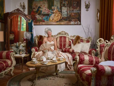 Grofica v svojih sobanah. F TD Preddvor