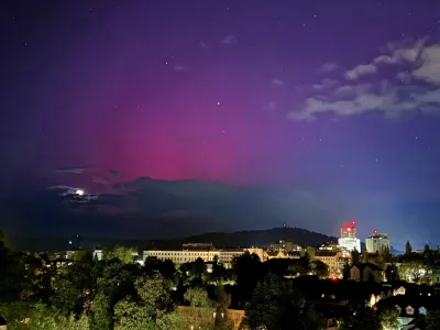 Zaradi povečane sončne aktivnosti smo lahko auroro videli tudi v Ljubljani.