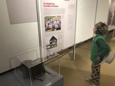 Osrednji dogodek ob stoletnici je razstava Gore in srčnost v Planinskem muzeju v Mojstrani.&nbsp;
