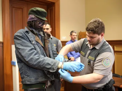 Coco Faragala Filip- 14.04.2023 - sojenje Eritrejcu Cocu Filipu Faragali zaradi poskusa uboja - //FOTO: Tomaž Skale