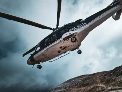 Policijski helikopter