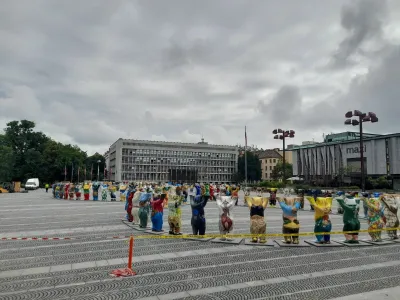 Razstava medvedjih skulptur United Buddy Bears