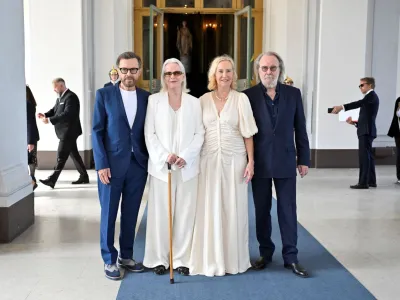 The members of the music group ABBA Bjorn Ulvaeus, Anni-Frid Lyngstad, Agnetha Faltskog and Benny Andersson receive the Royal Vasa Order from Sweden's King Carl Gustaf and Queen Silvia for outstanding contributions to Swedish and international music life at a ceremony at Stockholm Royal Palace, in Stockholm, Sweden, May 31, 2024. TT News Agency/Henrik Montgomery/via REUTERS   ATTENTION EDITORS - THIS IMAGE WAS PROVIDED BY A THIRD PARTY. SWEDEN OUT. NO COMMERCIAL OR EDITORIAL SALES IN SWEDEN.