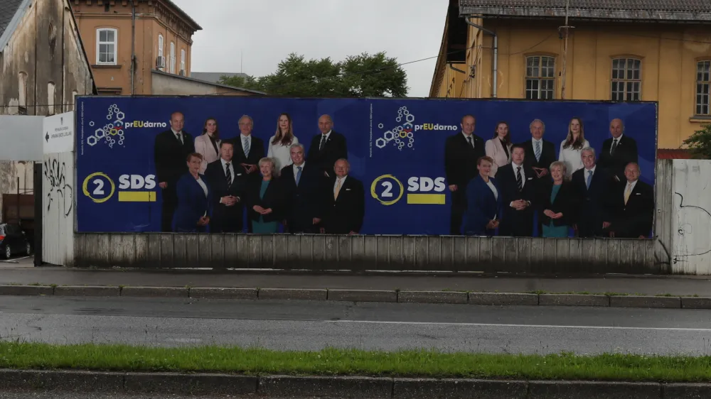- 31.05.2024. - Predvolini plakat za Evropske volitve 2024 stranke SDS.//FOTO: Bojan Velikonja