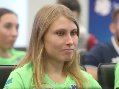 - Maruša Mišmaš-15.02.2024 - Atletska zveza Slovenije (AZS) - podpis pogodbe med AZS in atleti za sezono 2024. FOTO: Bojan Velikonja