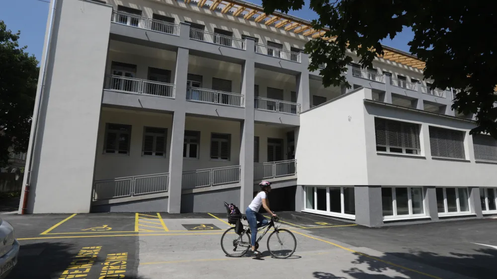 7.6.2024 slovesno odprtje prenovljene in energetsko sanirane Negovalne bolni&scaron;nice na Vrazovem trgu foto luka cjuha