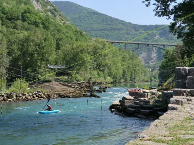 Soča, Solkan, stari jez, neuradno kopališče, kajak