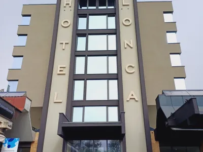 Hotel Lonca