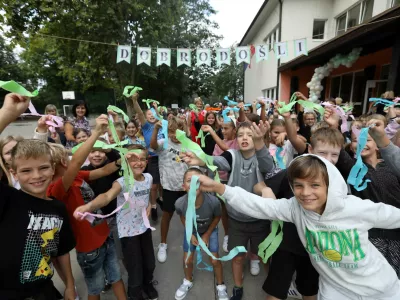 Zadrege staršev brez poletnega varstva otrok vse večje