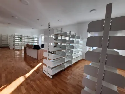 Vse knjige bi lahko preselili že v enem tednu.&nbsp;