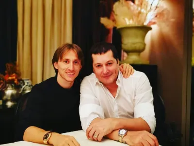 Hrvaški nogometaš Luka Modrić in srbski pevec Aco Pejović skupaj preživita veliko časa. F instagram