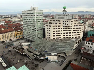 27.02.2024 - Ljubljanske razglednice - poslovna stavba Metalka in SKB bankaFoto: Tomaž Skale