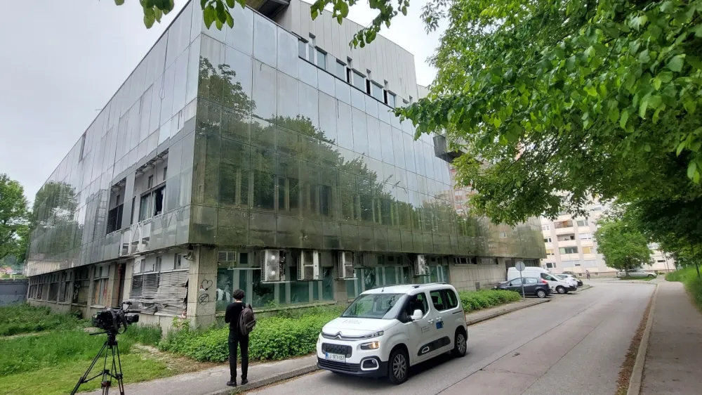 Ljubljana, Litijska cesta.Ministrstvo za pravosodje prevzelo stavbo na Litijski cesti.