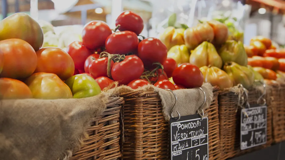 ﻿eataly, paradižniki v košarah