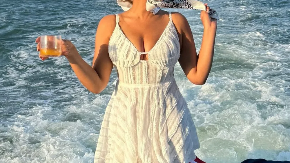 Poletne rute so zadnji poletni hit, ki je postal viralen, potem ko so jih nosile zvezdnice, kot sta pop diva Beyoncé in švedska manekenka Elsa Hosk.