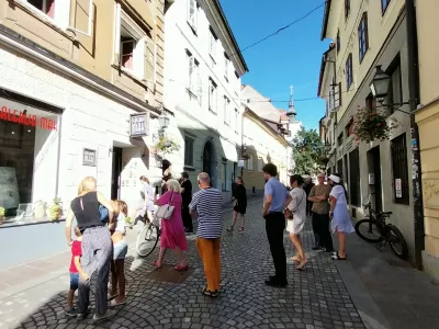 Ustvarjalna četrt na Gornjem trgu je &scaron;e kako živahna.
