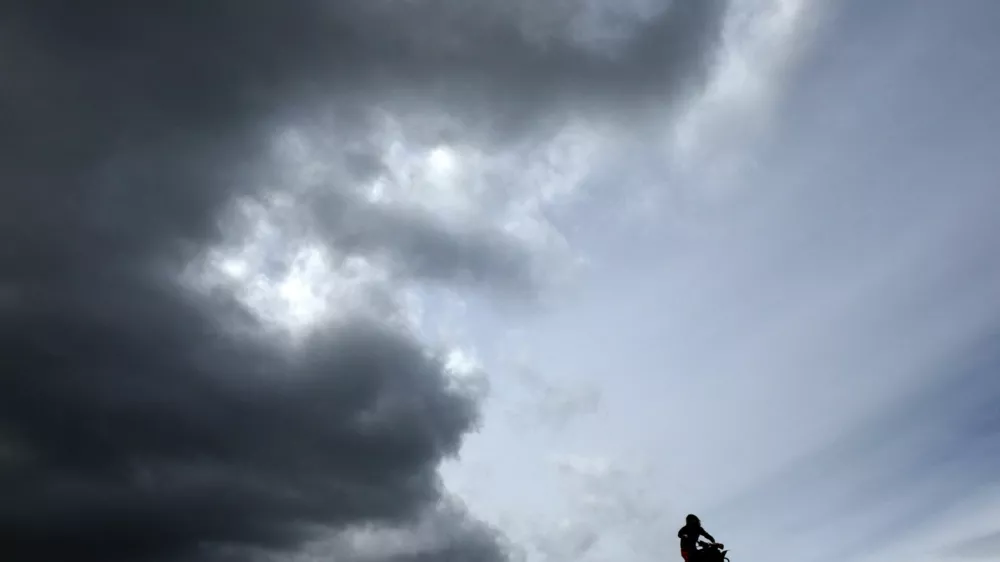 A rider competes during the NETT British Sidecar and Quad Bike Championships at the Iron Works Moto Park in Middlesbrough, Britain, April 14, 2024. REUTERS/Lee Smith     TPX IMAGES OF THE DAY