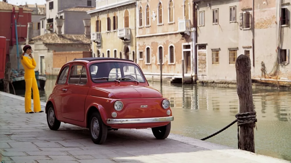 Fiat 500 so sprva izdelovali med letoma 1957 in 1975. / Foto: Fiat