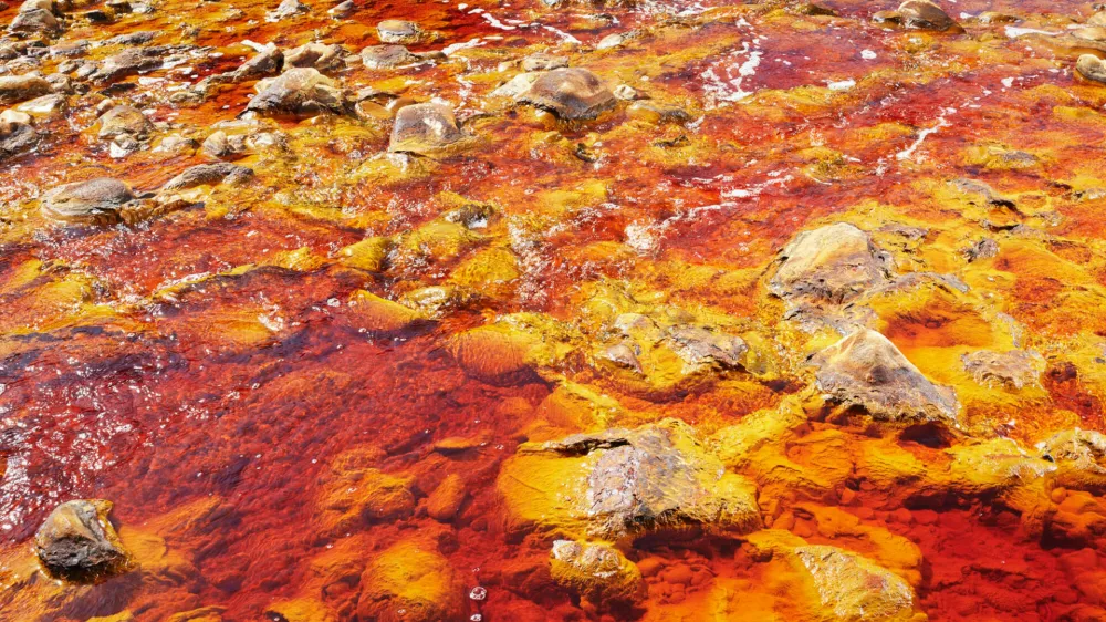 Nagrajenca letošnjega festivala sta Jakob Ganslmeier in Ana Zibelnik. Na sliki je njuno delo Fault Line. Foto: Jakob Ganslmeier