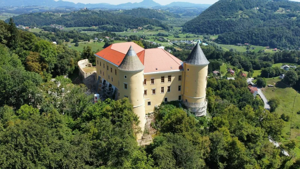 Grad Podčetrtek po obsežni prenovi ne bo le nova turistična znamenitost, temveč prostor, v katerem bodo nastajale nove zgodbe. Foto: Peter Misja