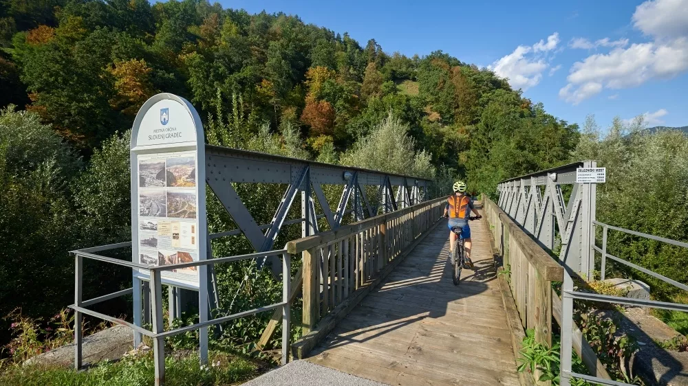 Kolesarska trasa Štrekna / Foto: Tomo Jesenicnik