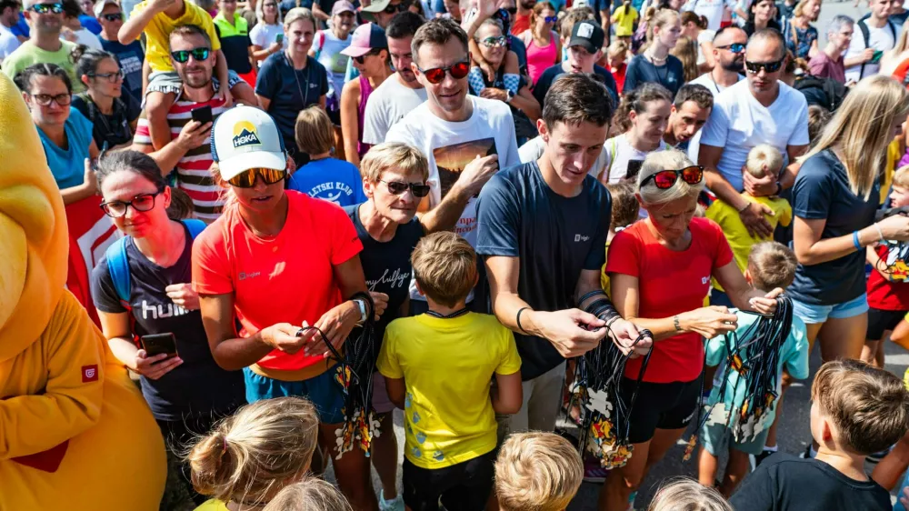 Triglav tek že vsa leta podpirajo tudi številni slovenski vrhunski športniki. F Peter Podobnik