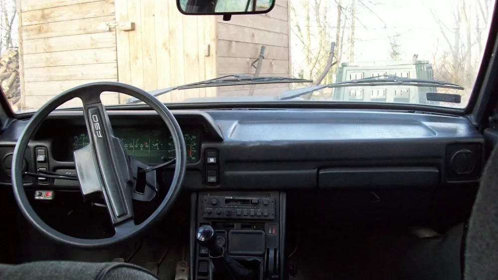 Polonez (1978&ndash;2002): Stra&scaron;ljivo reven, grozljivo neprefinjen