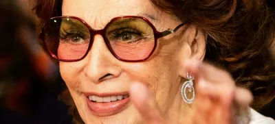 2K5Y2HF Milano, Italy. 10th Oct, 2022. Italian actress Sophia Loren at the opening of her restaurant Sophia Loren Restaurant Milano Credit: SOPA Images Limited/Alamy Live News