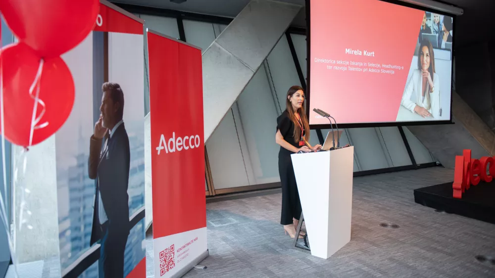 Mirela Kurt, Adecco